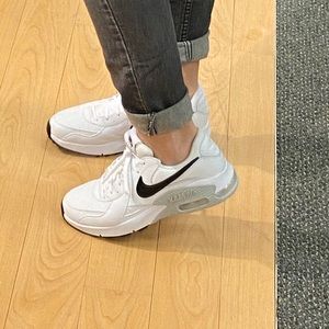 Meet your Posher, Ali